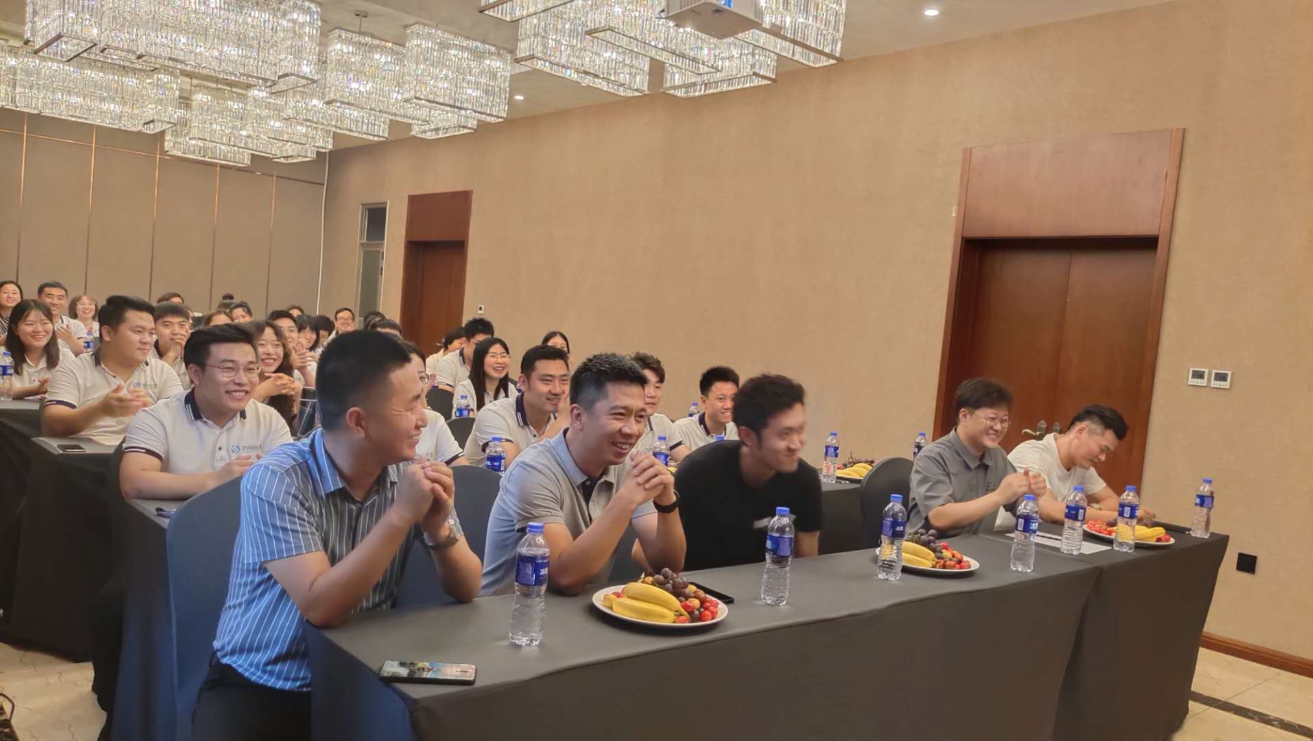 爱采购精英会议天津站 (15).jpg